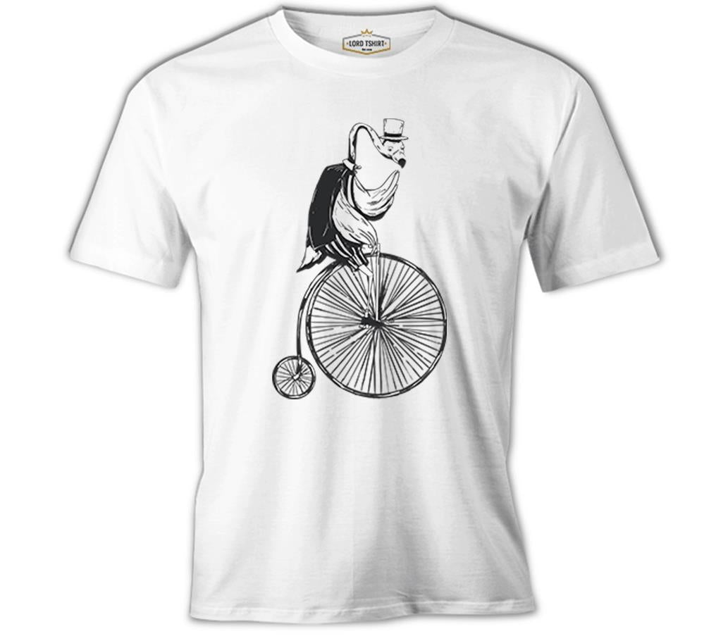 A Flamingo Riding a Bicycle on Wheels Beyaz Erkek Tshirt