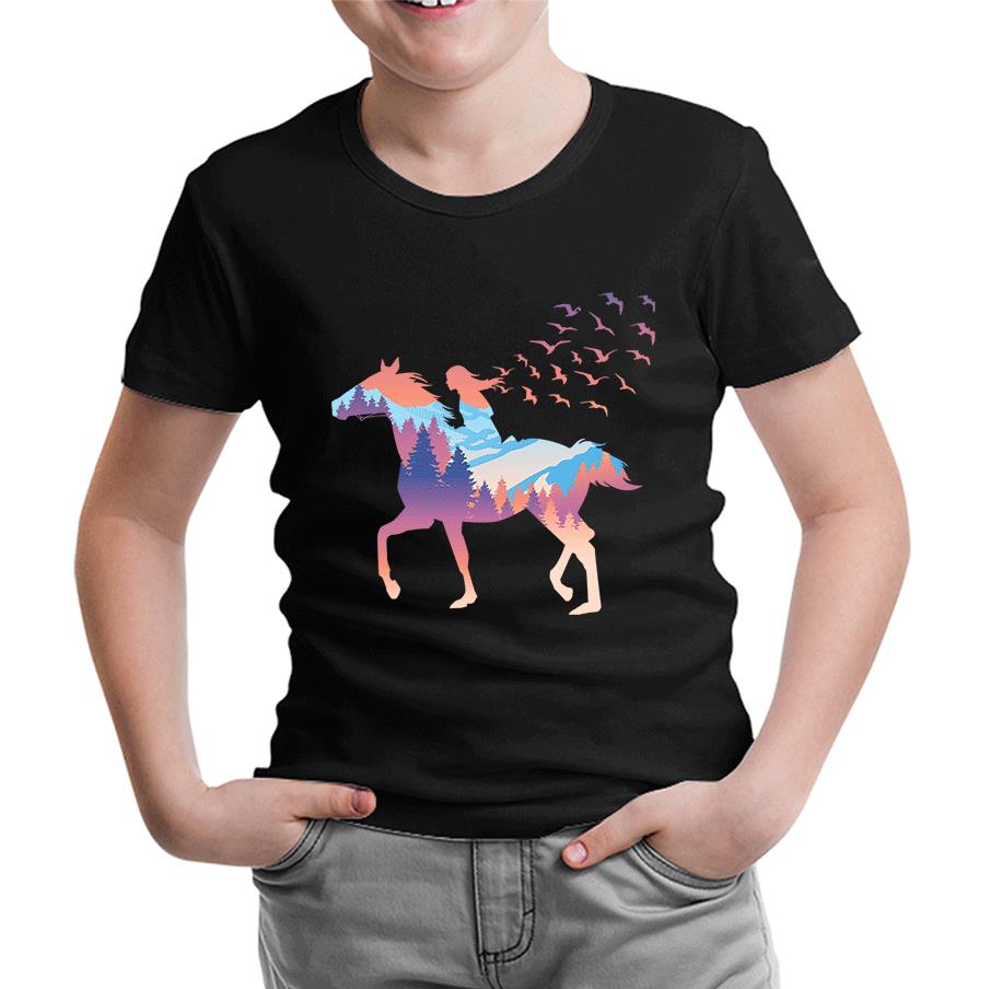 A Girl Free as Horses and Birds Siyah Çocuk Tshirt