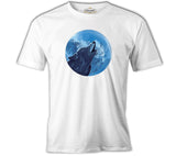 A Wolf Howling with the Blue Moon Background Beyaz Erkek Tshirt