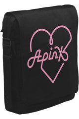 Apink - Logo Kalp Unisex Siyah Postacı Çanta