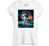 Astronaut Holding Bitcoin Flag White Women's Tshirt