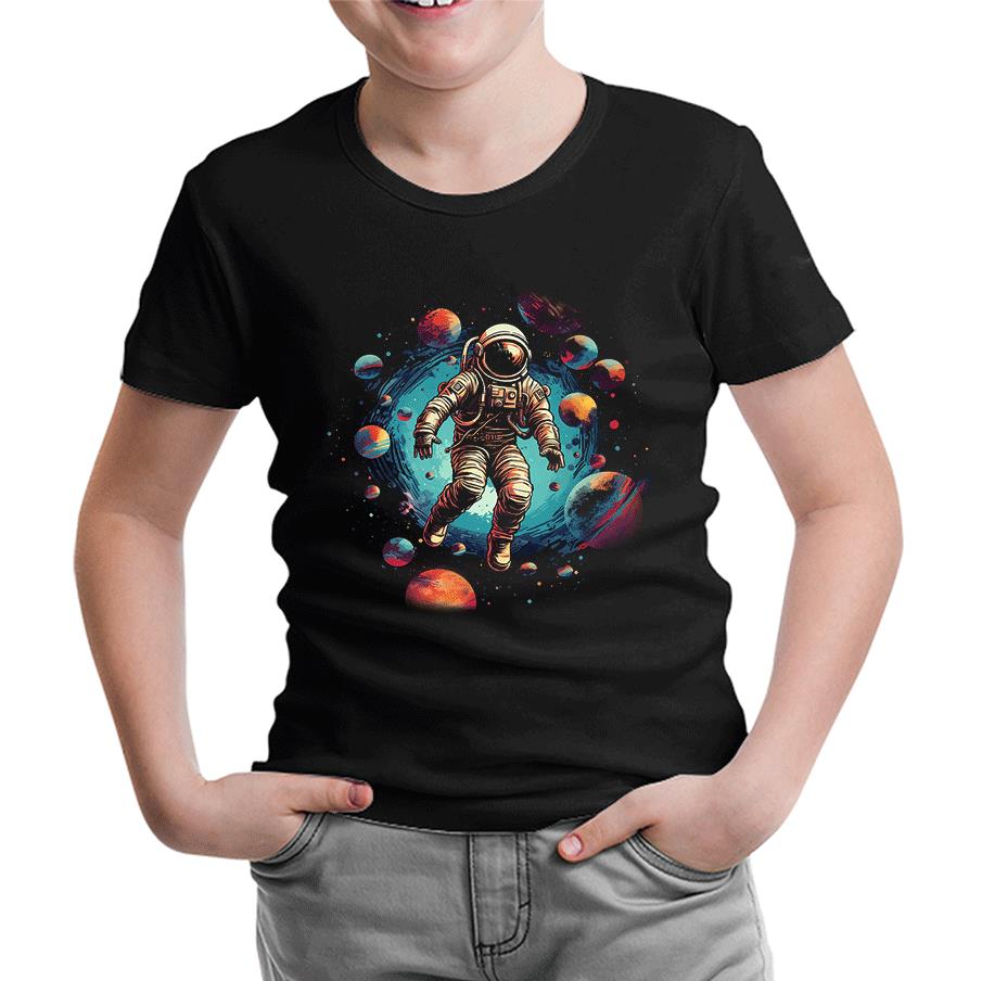 Astronaut - Journey to the Planets Black Kids T-shirt 