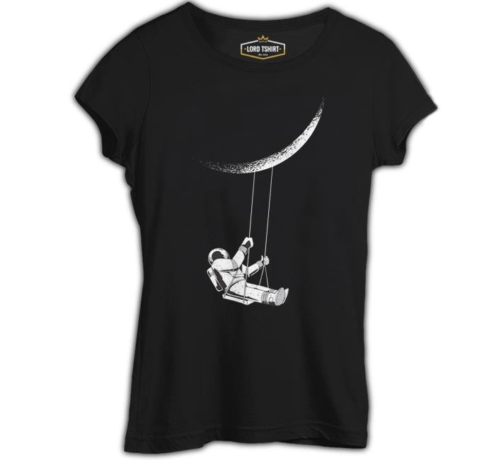 Astronot Salıncak Siyah Kadın Tshirt