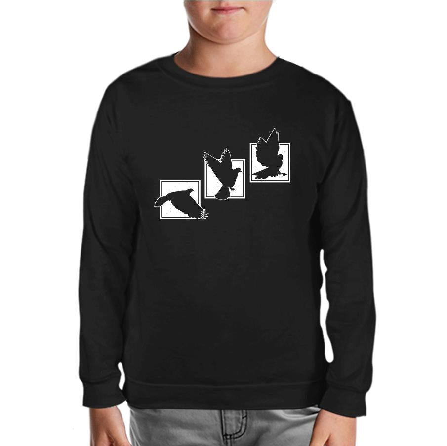 Birds Flying against Frames Black Kids Sweatshirt