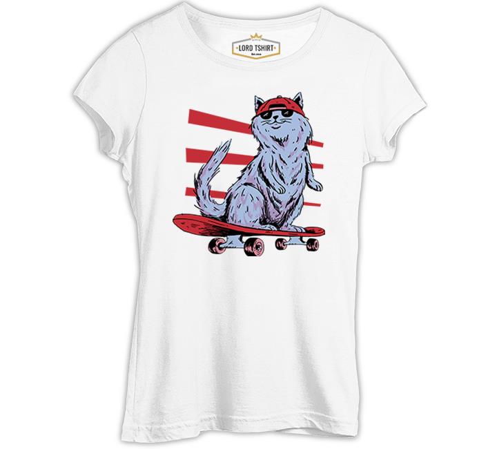 Cat Riding a Skateboard Beyaz Kadın Tshirt