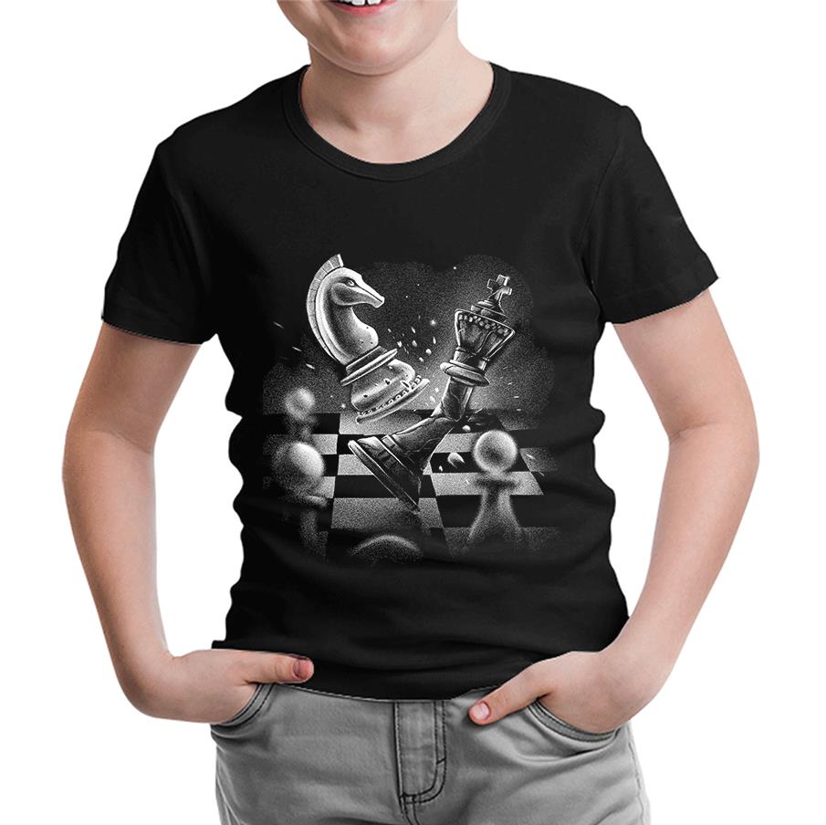 Chess Game with a Broken Queen Black Kids Tshirt