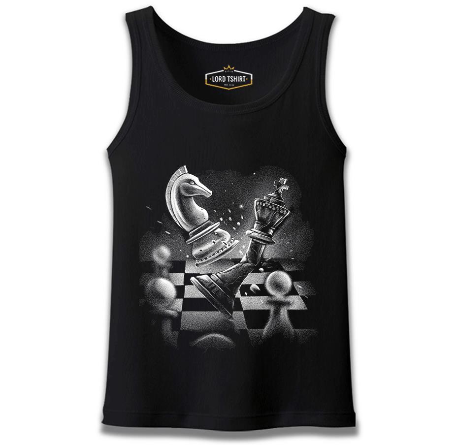 Chess Game with a Broken Queen Siyah Erkek Atlet