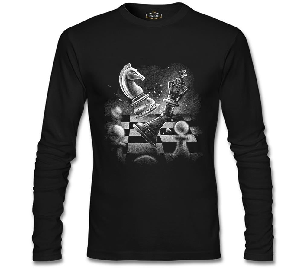 Chess Game with a Broken Queen Siyah Erkek Sweatshirt