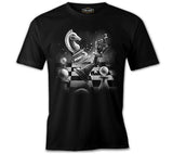 Chess Game with a Broken Queen Black Men's Tshirt