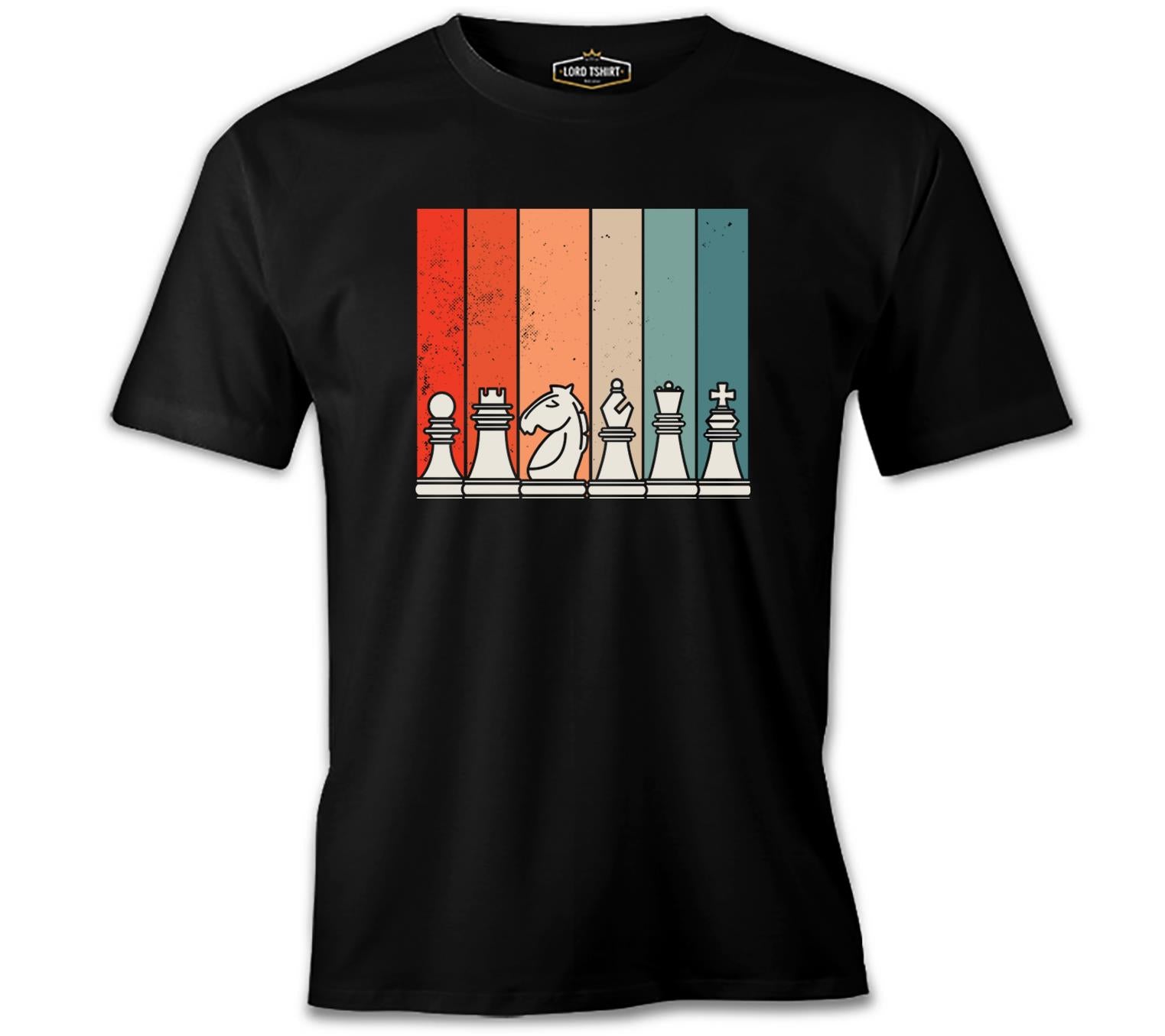 Chess Pieces with Rectangular Retro Sunset Background Siyah Erkek Tshirt