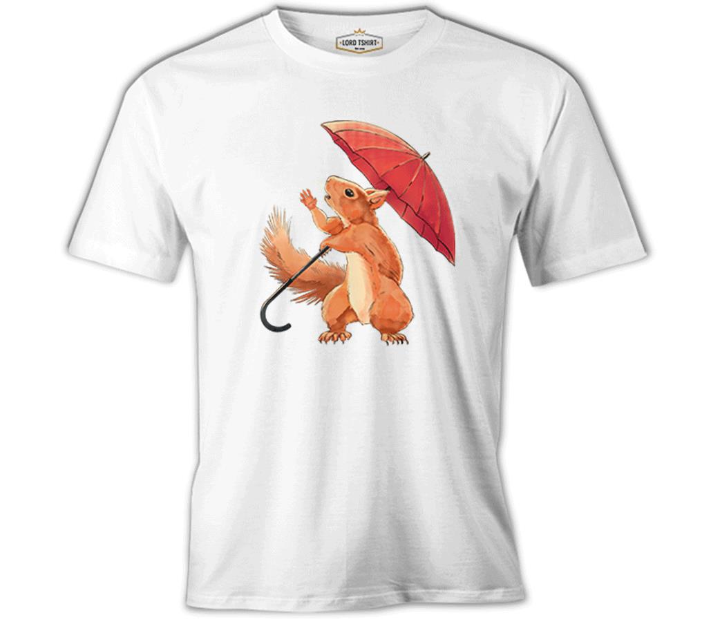 Cute Squirrel Holding an Umbrella Beyaz Erkek Tshirt