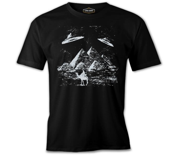 Egyptian Pyramids and Aliens Black Men's Tshirt