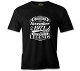 Life Begins in November 1971 Black Men's T-Shirt