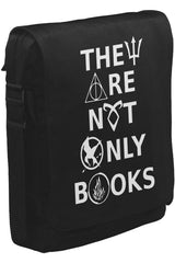 They are not Only Books Unisex Siyah Postacı Çanta
