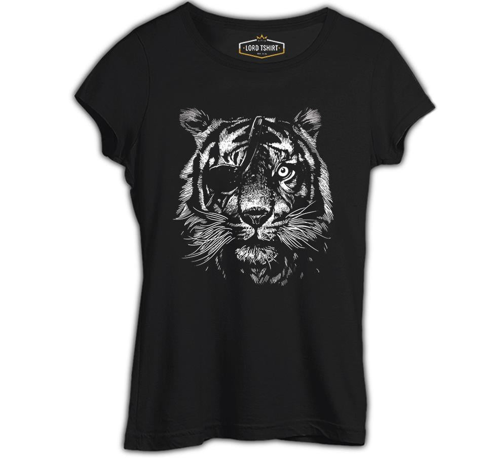 Tiger with an Eye Patch Realistic Black Women's Tshirt