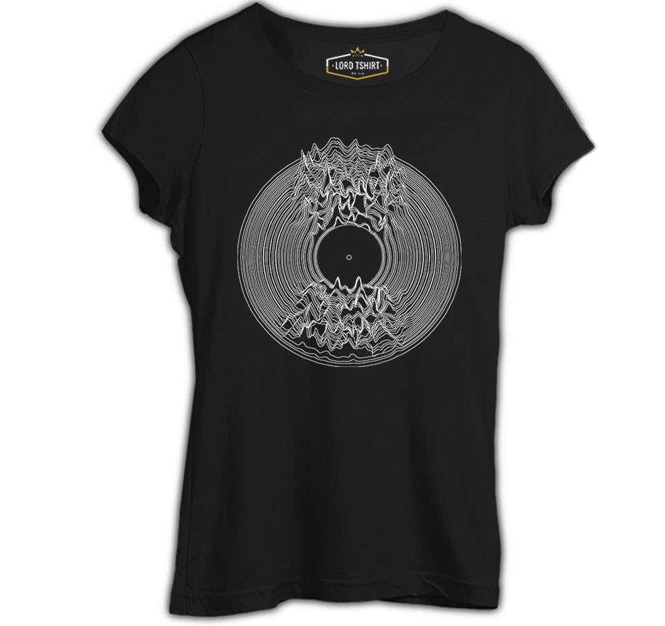 Waves on a Vinyl Black Women's Tshirt